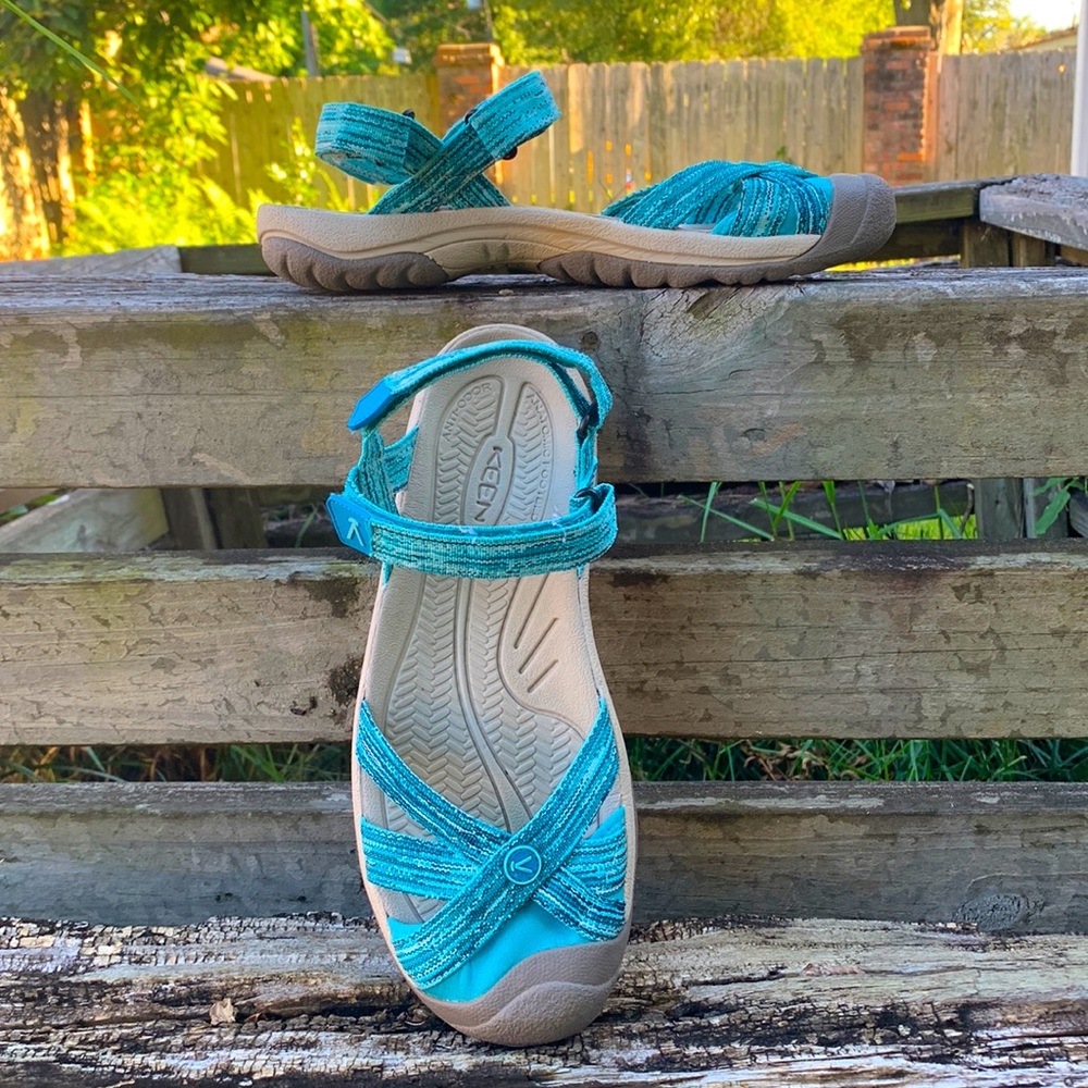 KEEN Sandals